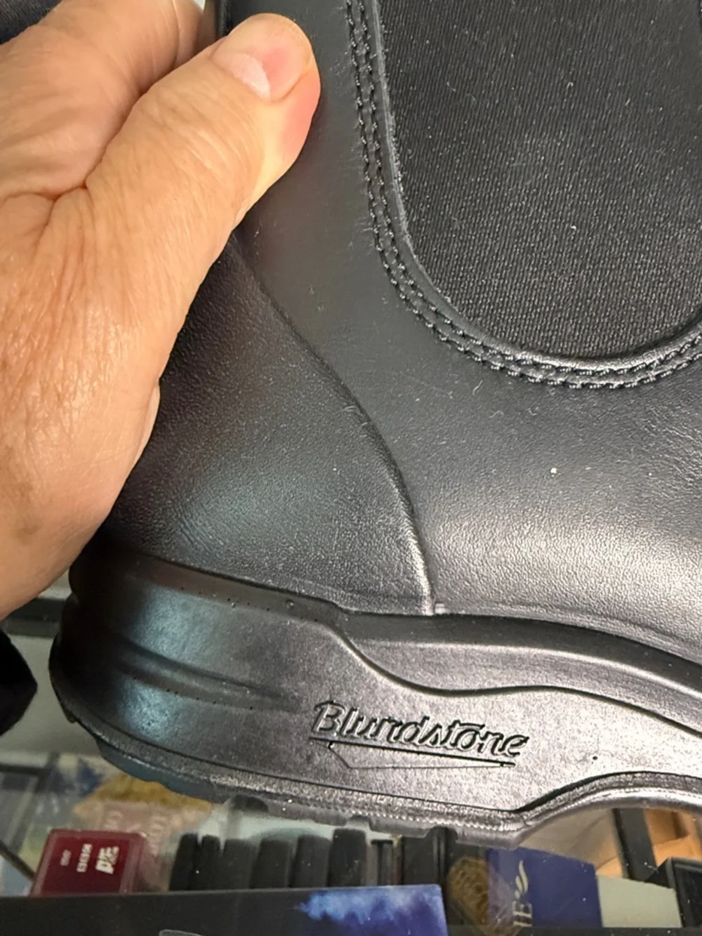 Blundstone Thermal All-terrain Black Leather Boots Men size 6 EUC